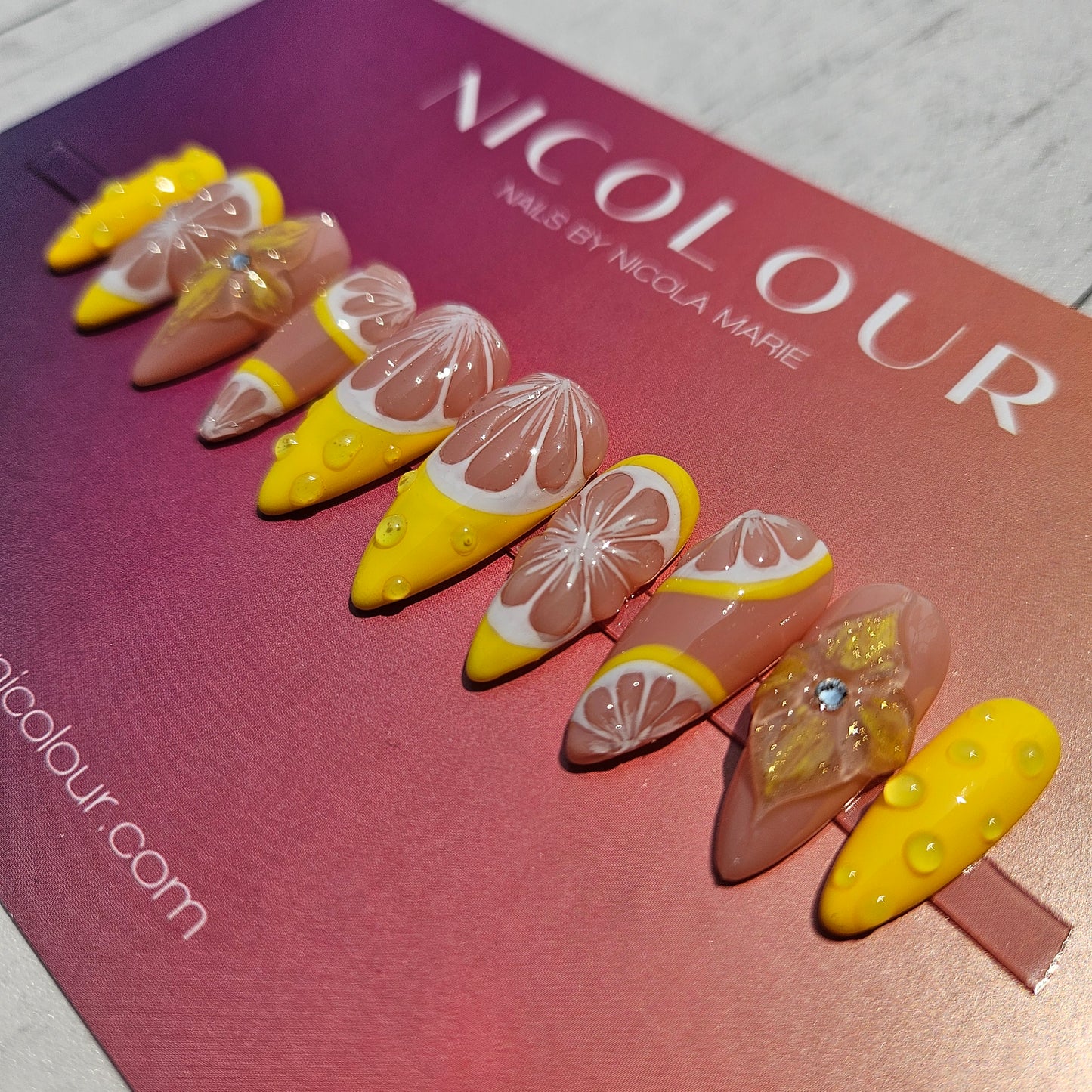 When Life Gives You Lemons - Press On Nail Set