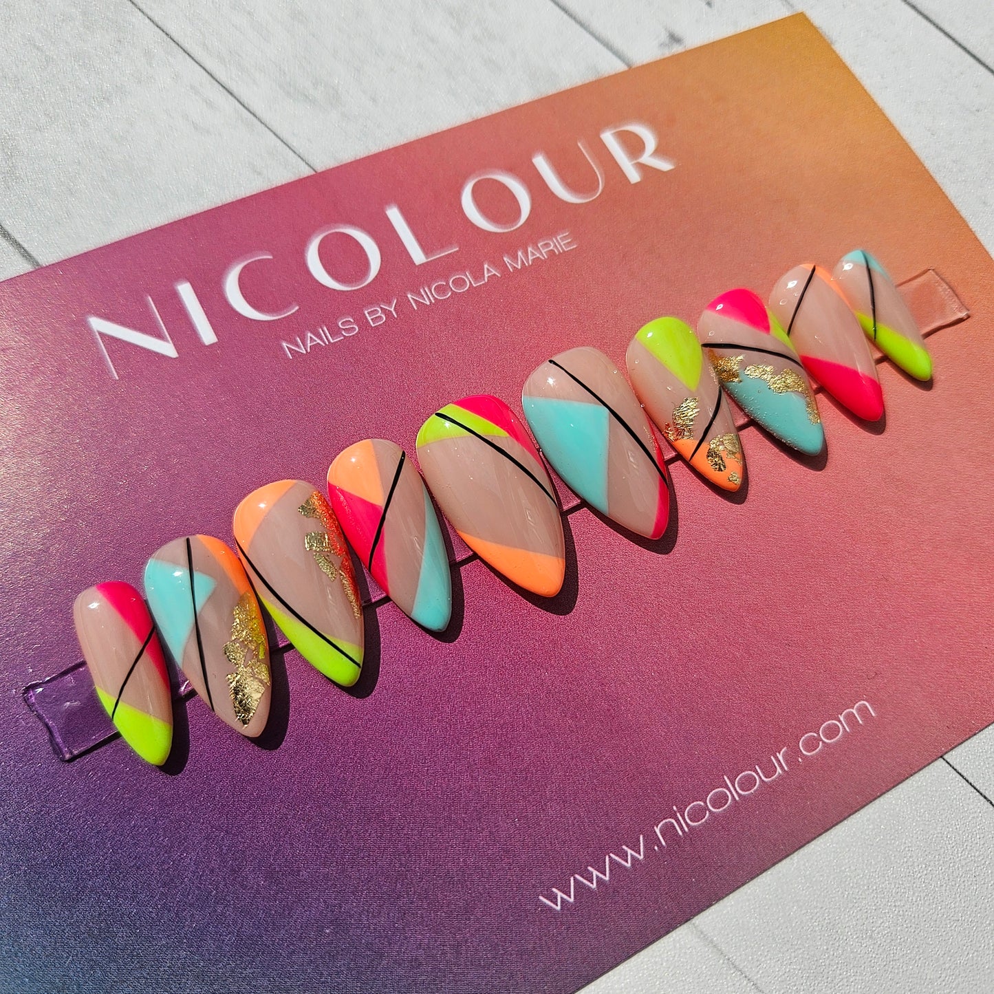 Neon Abstract nail set