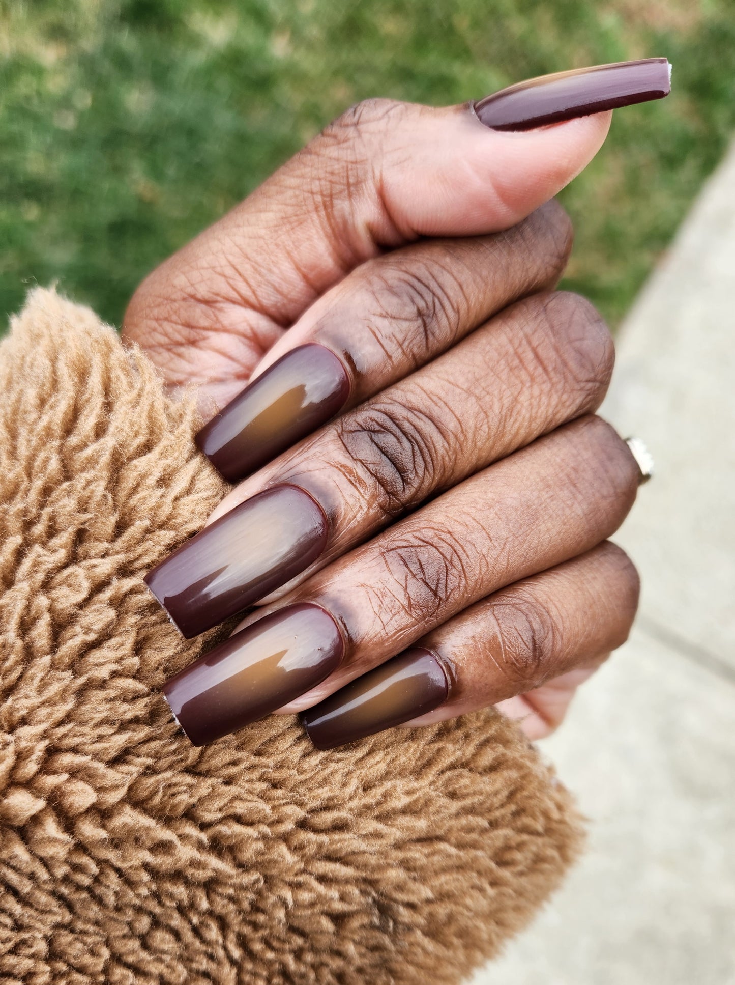 Brown Aura - Press on nail set