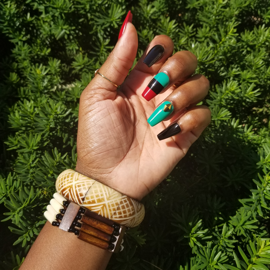 Pan African Nail Set