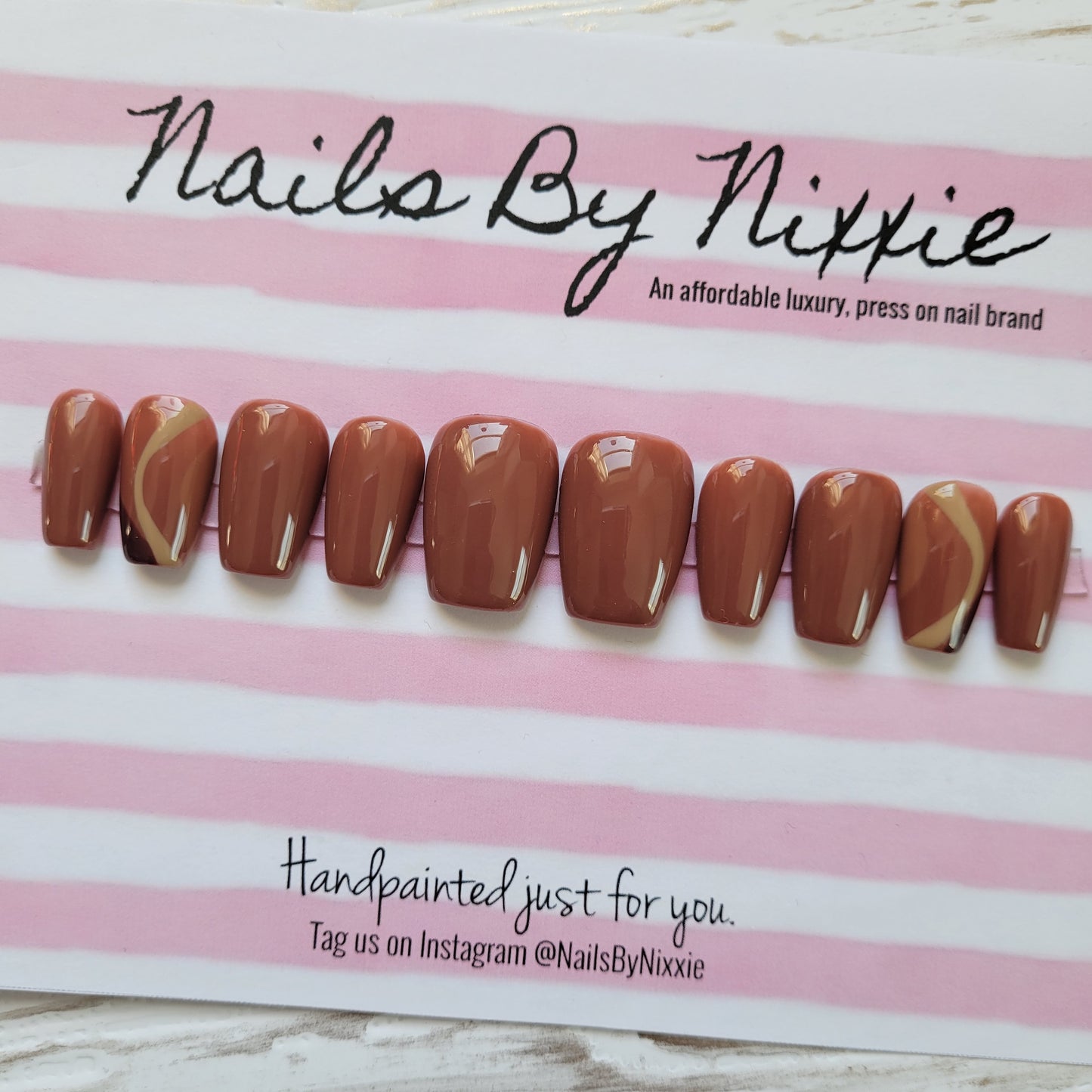 Chocolate Swirl press on nail set