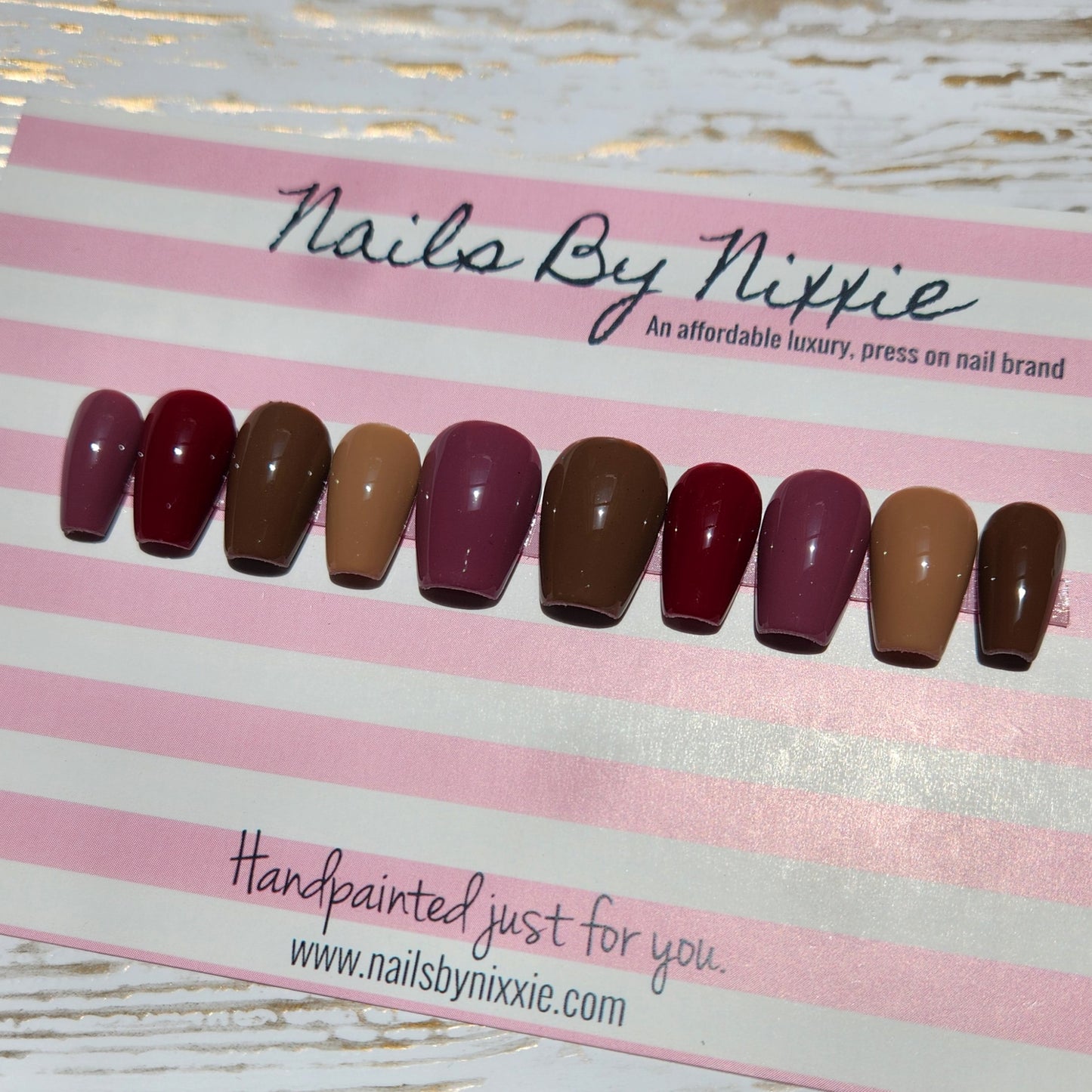 Brown Berry - Press On Nail Set