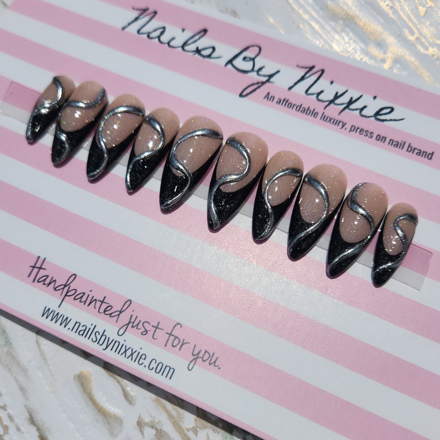 The Baddie - Press on nail set