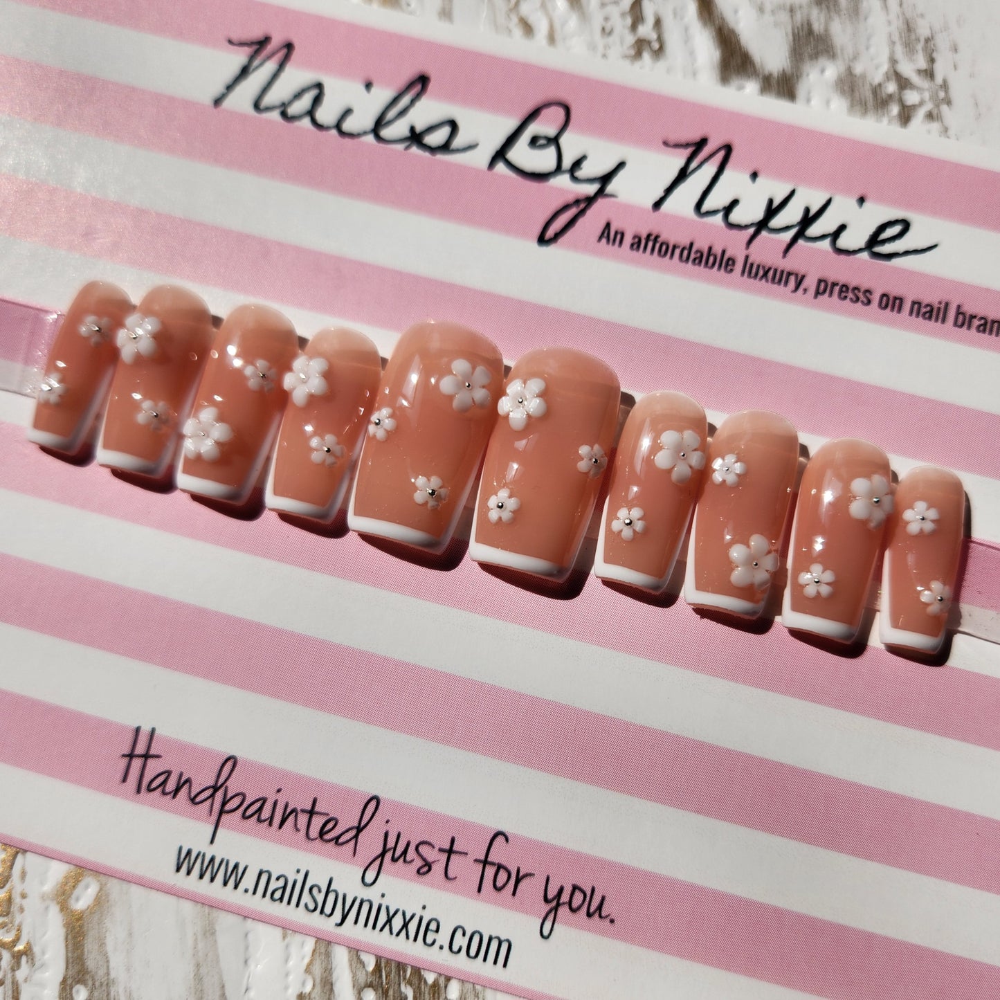 Say Yes - Press on nail set