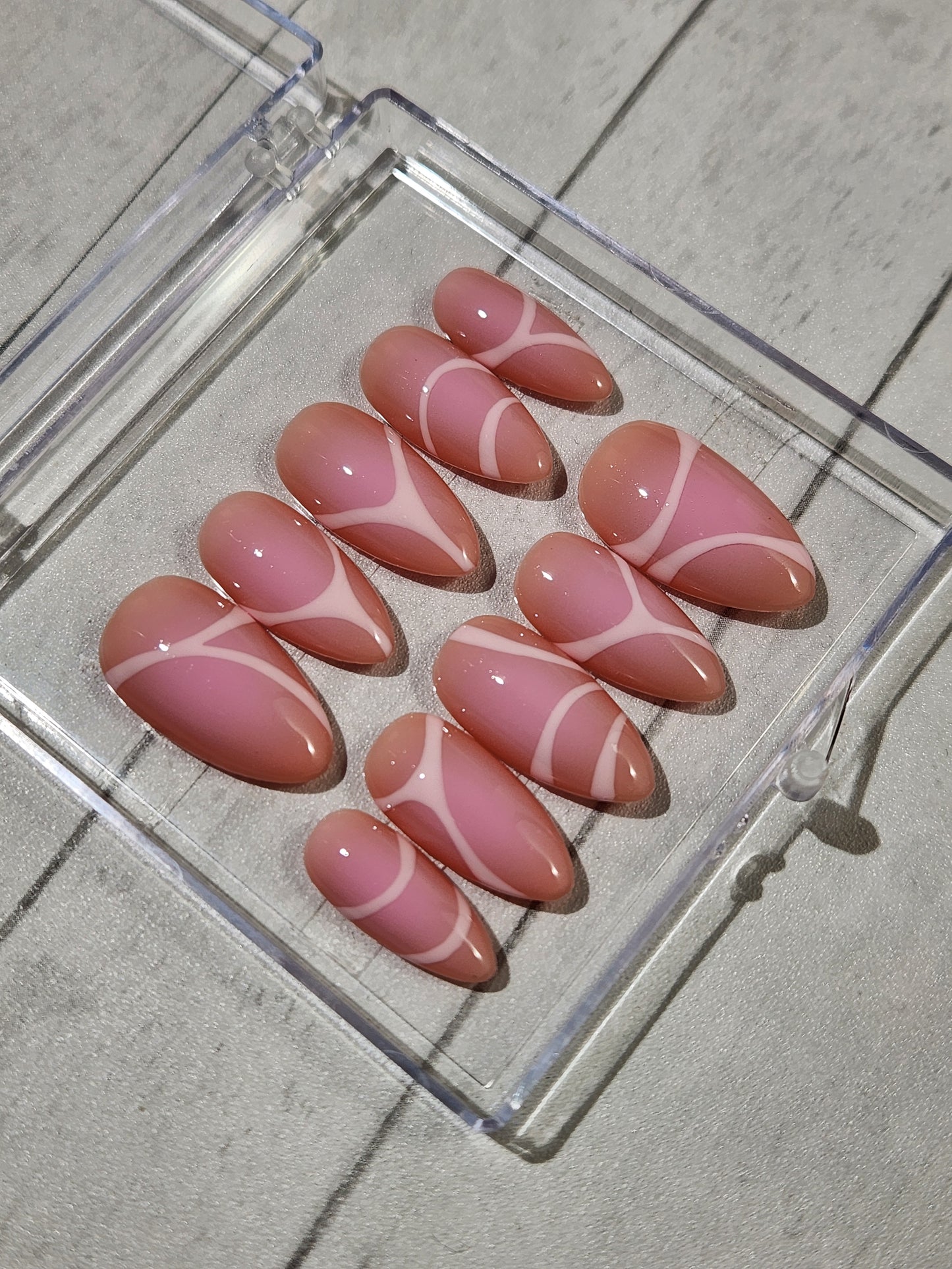 Show Me Off - Press on nail set