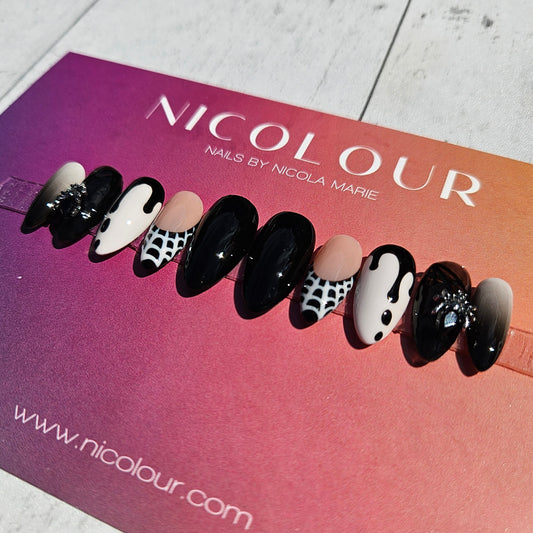 Spider Senses press on nail set