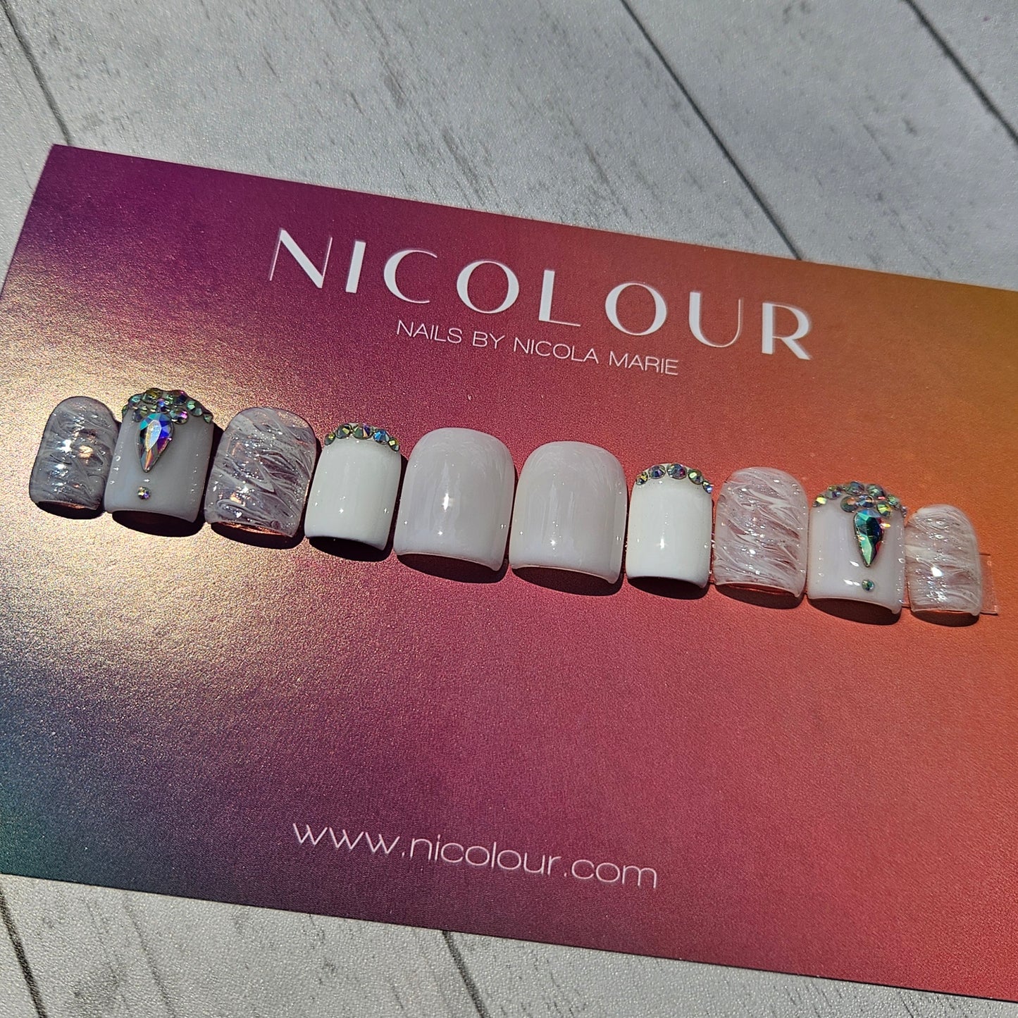 It's Complicated nail set - Press on Nail Set