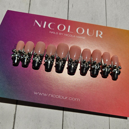 Put a Bow On It - Press on nail set