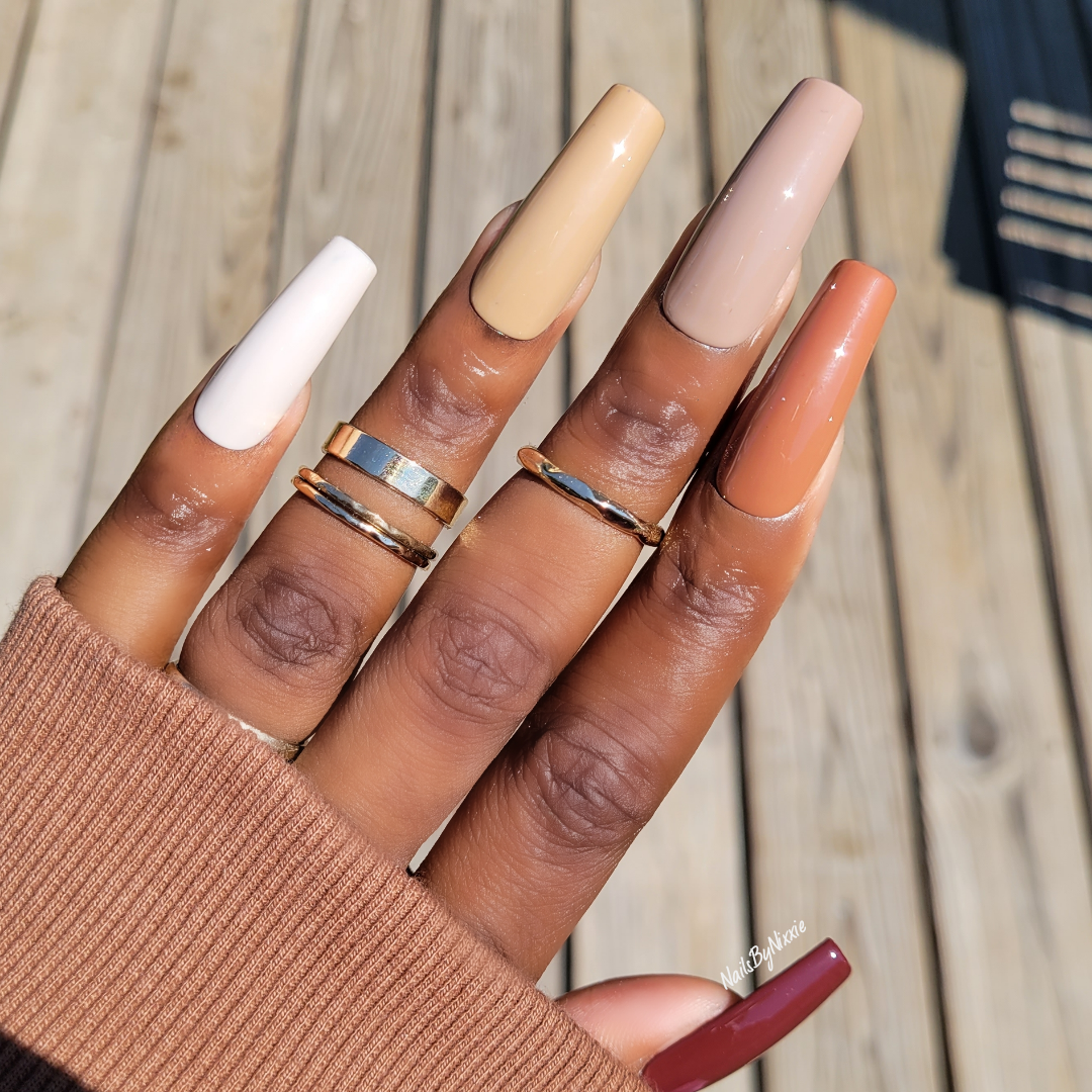 All The Nudes - Press On Nail Set