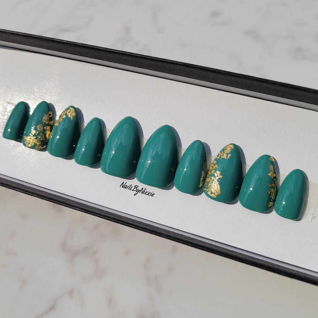 Deep Green nail set