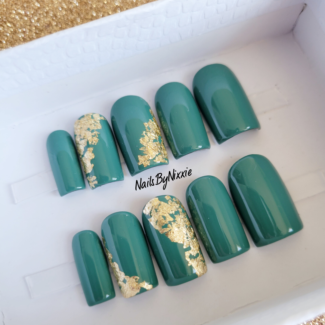 Deep Green nail set