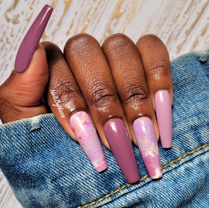 Lilac Me Press On Nail Set